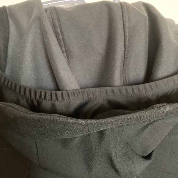 North Face Black Hoodie Zipper Jacket, Size S/P, Zipper Pockets - Picture 7 of 9